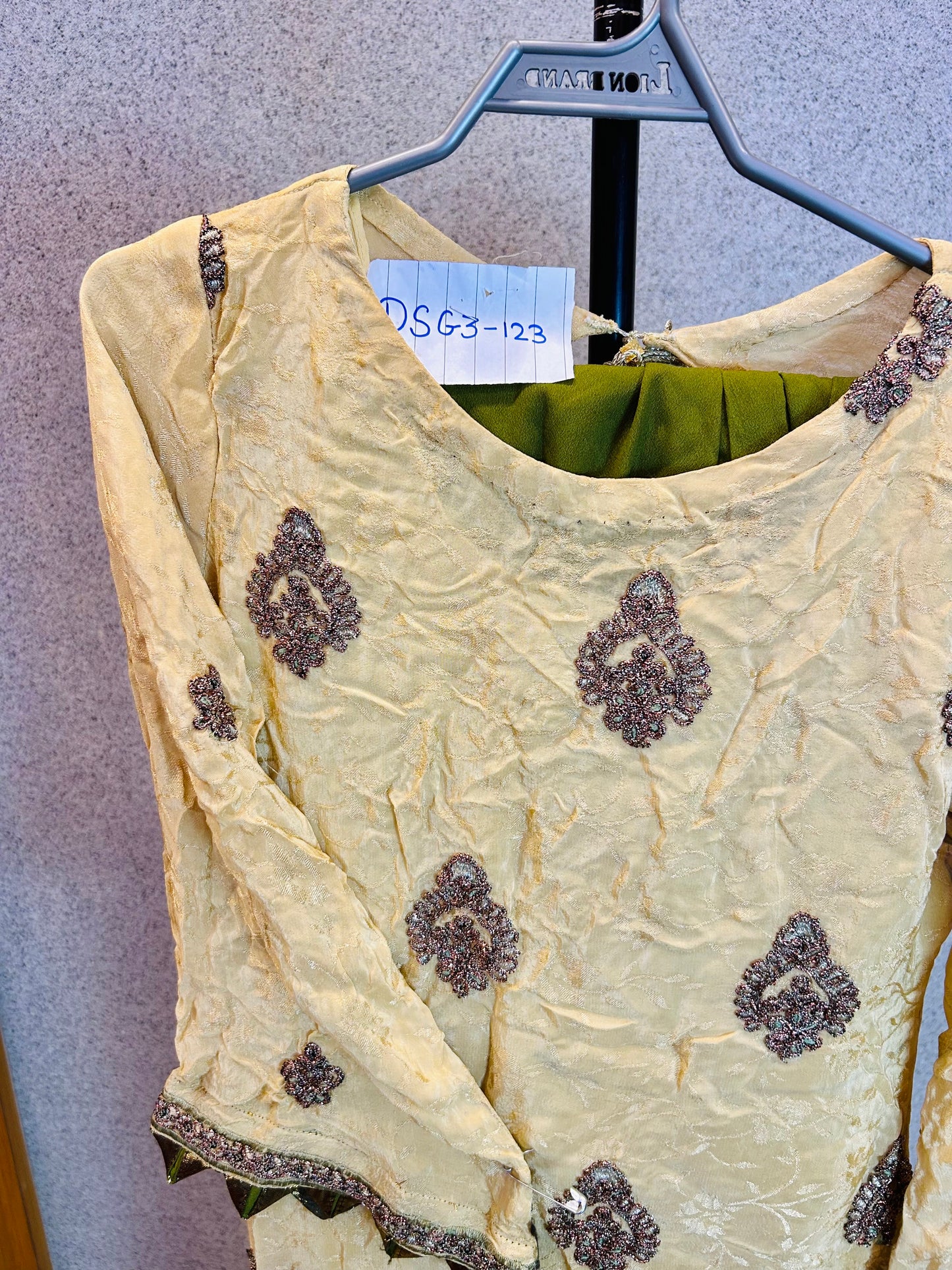 Fully Embroidered Semi Formal Golden & Green Dress Kameez Chiffon & Crinkle Fabric DSG3-123