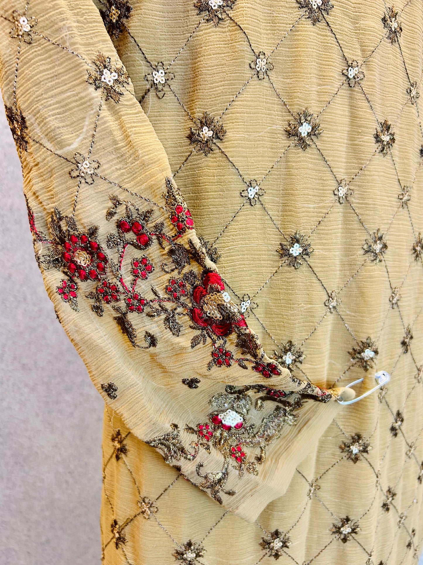 Fully Embroidered Semi Formal Shalwar Kameez Chiffon Net Fabric DSB3-126